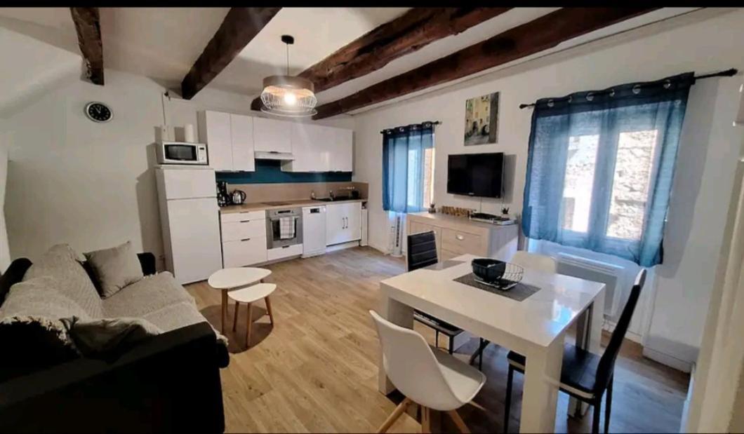 Charmant Appartement De Village Renove Gorbio Exterior foto